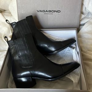 Vagabond Marja Cap Toe Bootie / Chelsea Boots